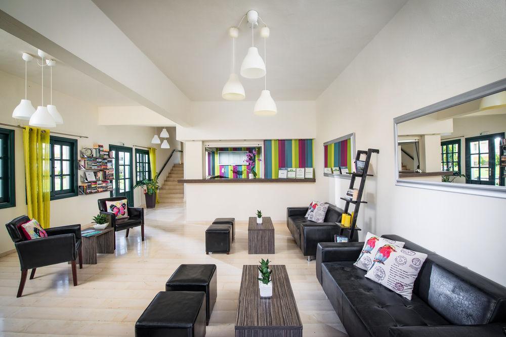 Kristalli Hotel Apartments 玛利亚 外观 照片