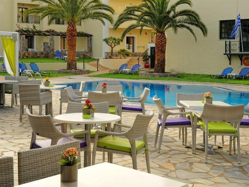 Kristalli Hotel Apartments 玛利亚 外观 照片