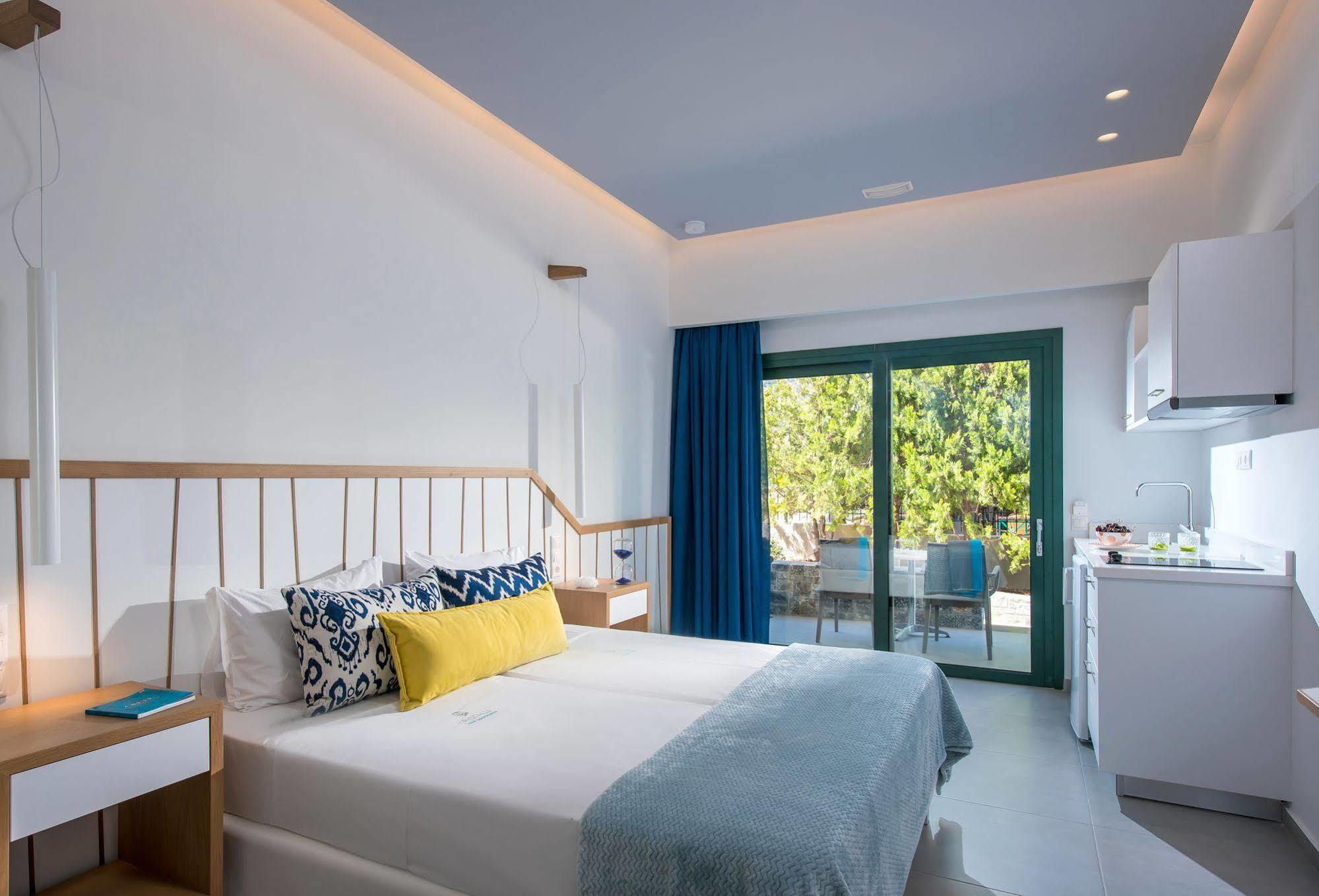 Kristalli Hotel Apartments 玛利亚 外观 照片