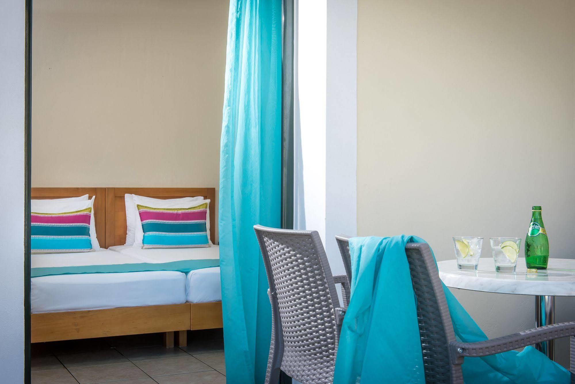 Kristalli Hotel Apartments 玛利亚 外观 照片