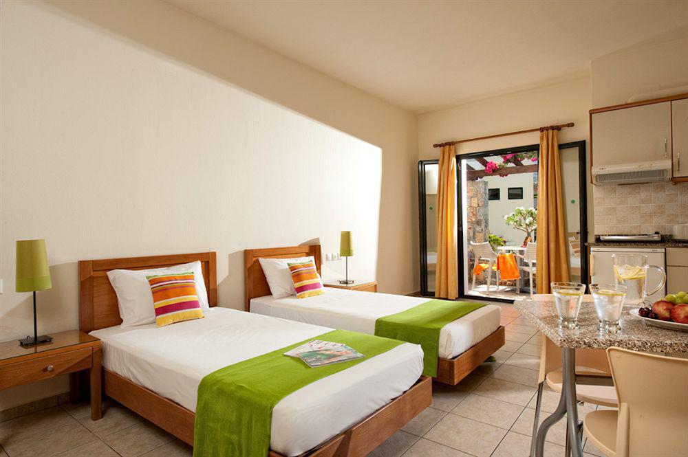 Kristalli Hotel Apartments 玛利亚 外观 照片